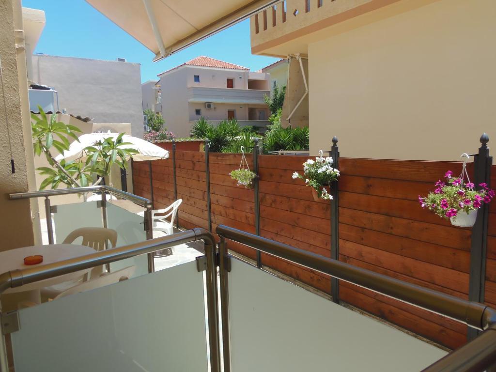 Angelica Studios And Apartments Agia Marina Camera foto